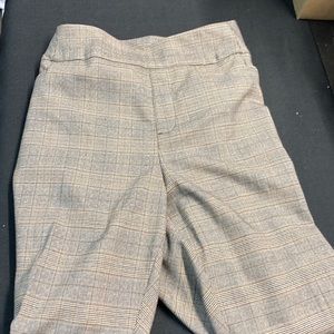 Christopher & Banks Ankle shaped fit mid rise dress pants